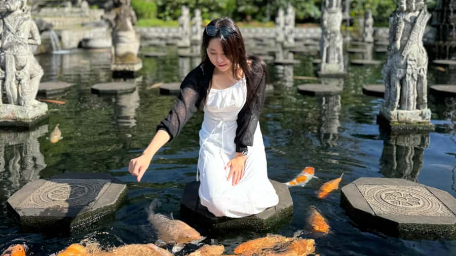 East Bali: Lempuyang temple, Tirta Gangga, Taman Ujung - Lempuyang Temple: iconic gate photos, and the queue reality