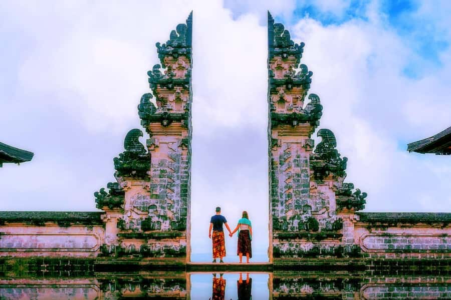 East Bali Tour: Besakih Temple, Lempuyang Gate, Tirta Gangga - Key highlights worth your attention