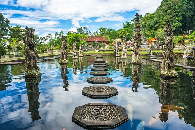East Bali Tour: Lempuyang Temple - Gate of Heaven, Tirta Gangga, Virgin Beach - Who this tour fits best