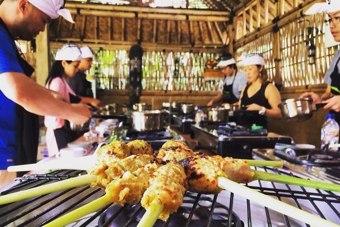 Exclusive Authentic Balinese Cooking Class at Family home - A Private Balinese Cooking Class That Starts With Real Ingredients