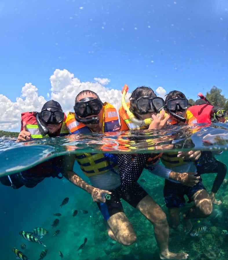 Explore and snorkeling Gili Nanggu Secret Island - Gili Kedis: The Tiny 20-Meter Love-Shaped Pause For Photos