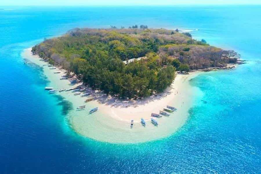 Explore and snorkeling Gili Nanggu Secret Island - Pickup From Senggigi, Mataram, Bangsal, Kuta Lombok: How The Day Starts Smooth