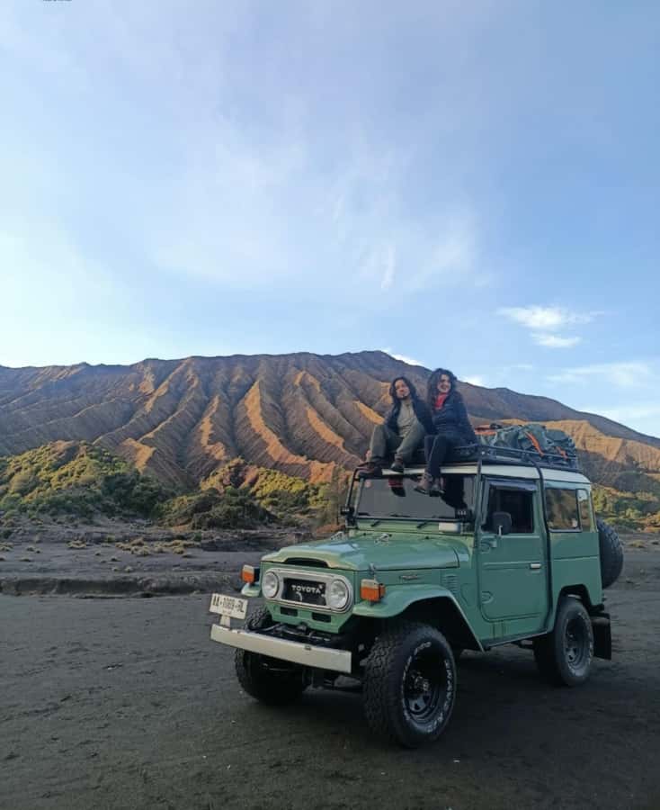 Explore Bromo and Ijen Crater 3D/2N (Share Tour) - Day 3 Ijen Trek: Midnight Check-Out and the Blue Fire Window