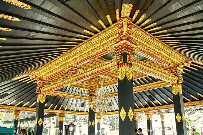 Explore City Tour from Yogyakarta - Stop 1: Kraton (Sultan Palace) at 9:30 AM