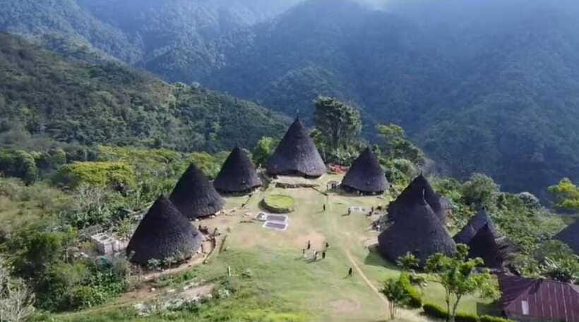 Explore Traditional Village of WAE REBO 2D/1N Shared Tour - Price and Value: Is $180 Fair for a 2D/1N Wae Rebo Tour?