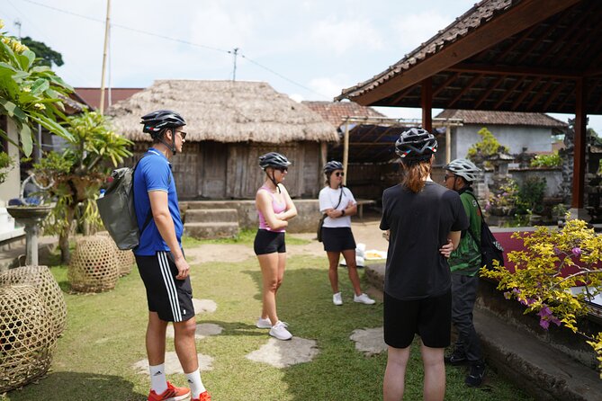 Explore Ubud with Electric Bike - Lunch, Coffee or Tea, and a Balinese Feast at the End