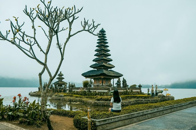 Fascinating UNESCO Site Tour in Bali - Ulun Danu Bratan Temple: a lakeside temple with an easy, green approach