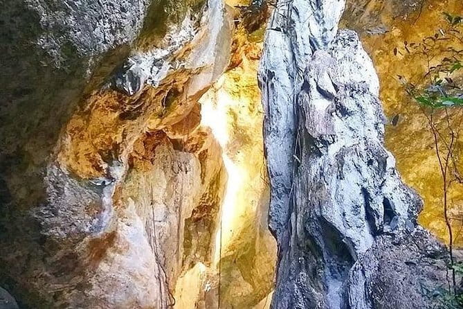 Flores Adventure Tour - Day 5: Bajawa Trek (Avatar Hill) Then Bena Village and Malanage Hot Springs