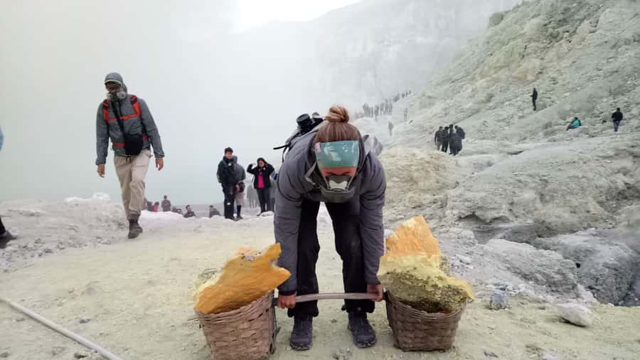 From Bali: 1 Day Ijen Volcano Blue Fire Tour From Bali - Paltuding base camp: coffee, briefing, and getting suited up