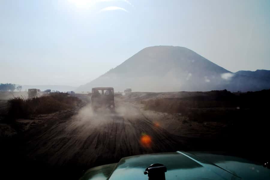 From Bali: 3-Day Excursion to Mount Bromo and Ijen Crater - Day 3: Midnight Ijen, Blue Flames, and the Miner-Guide Perspective