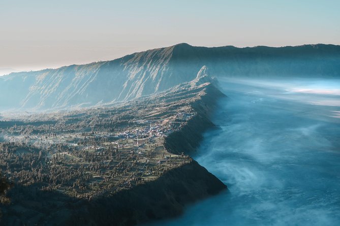 From Bali : Bromo & Kawah Ijen – 3-Day Adventure - The human factor: guides and drivers who keep the expedition on track