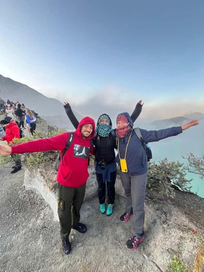 From Bali: Ijen Blue Fire Group Tour With Drop Off Bali - The Midnight Hike: Dark Steps, Gas Mask, and Real Safety Talk