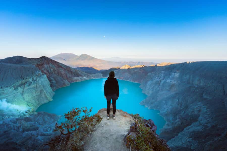 From Bali: Ijen Volcano Sunrise Hike with Transfer & All Fee - Key points before you go