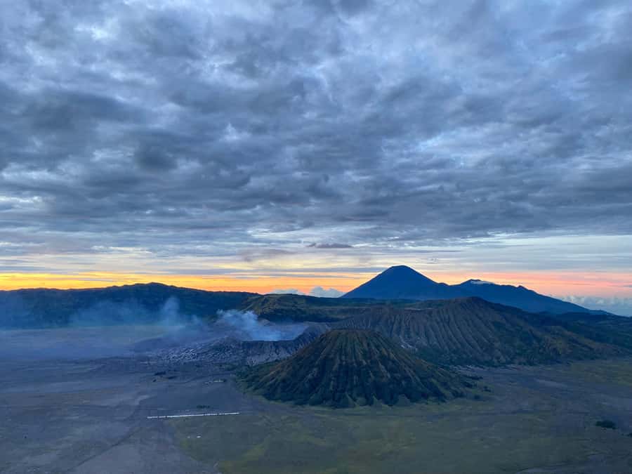 From Bali: Mount Bromo & Ijen volcanic private tour - Who gets the best experience in a private Bromo and Ijen setup