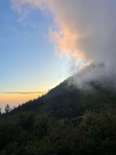 From Bali : Mount Ijen Blue-fire Volcano Tour - The Bali-to-Java Overnight Part (How the Day Actually Moves)