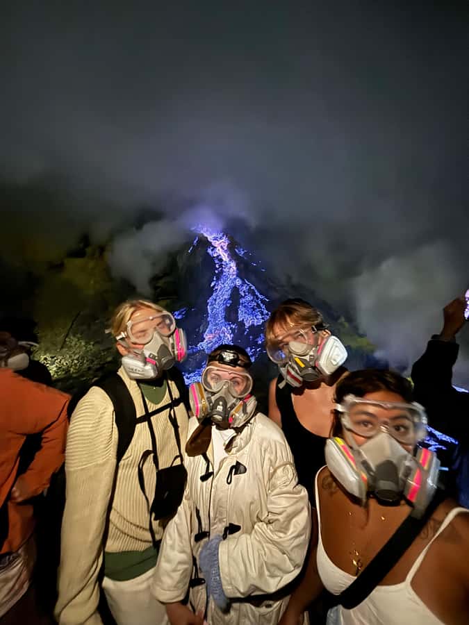 From Bali: Mount Ijen Tour Blue Fire Tour 2D1N, Hotel - Bali to Gilimanuk: The 4-Hour Drive and 2PM Ferry Rhythm
