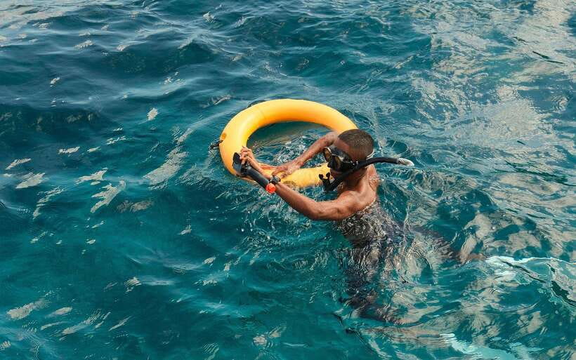 From Bali: Nusa Penida Private Snorkeling Tour with Lunch - Lunch on Nusa Penida: the infinity pool break that makes the day work