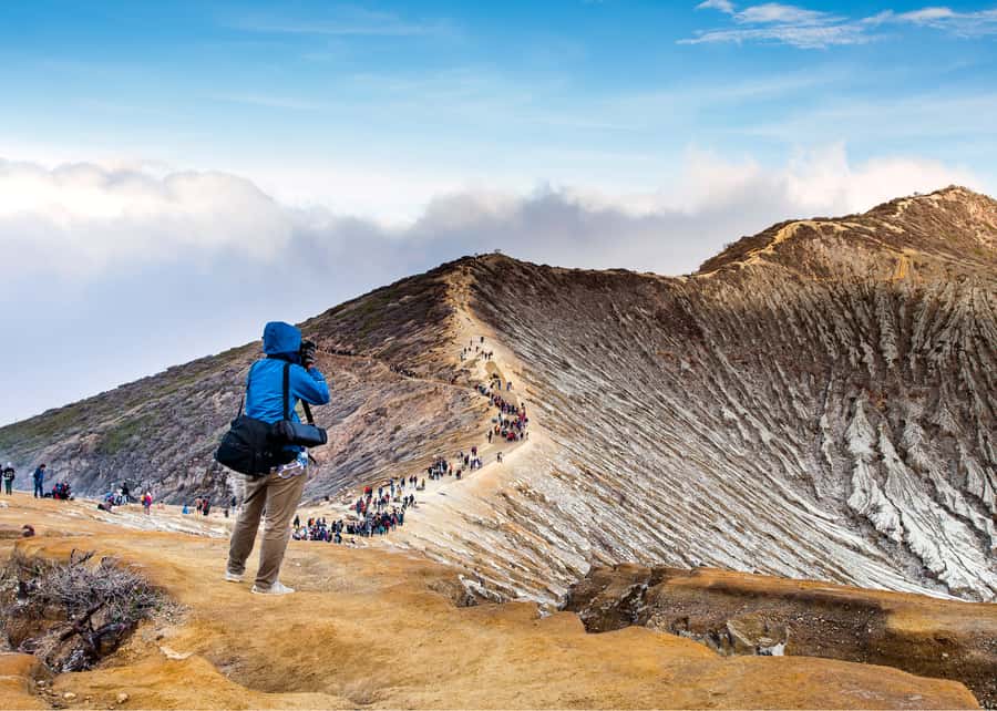 From Bali: Private Mount Ijen Crater Volcano Midnight Trek - How the 24-Hour Ijen Night Trek Works From Bali