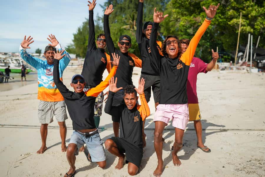 From Gili Air: Snorkeling with Turtles & Underwater Statue - Should you book this snorkeling with turtles and The Nest?