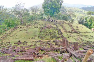 From Jakarta : Prehistoric Mount Padang - The pyramid mystery: sacred Sundanese story vs retracted dating claims