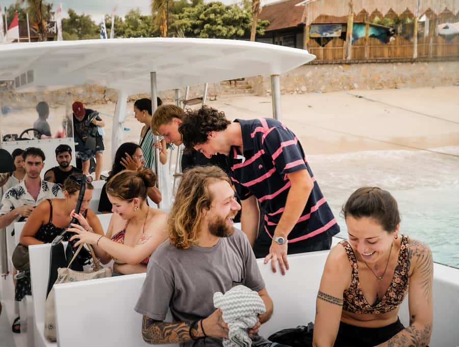 From Lembongan: Manta Point Snorkeling & West Penida Tour - Gamat Bay, The Wall, and how the tour stacks your chances