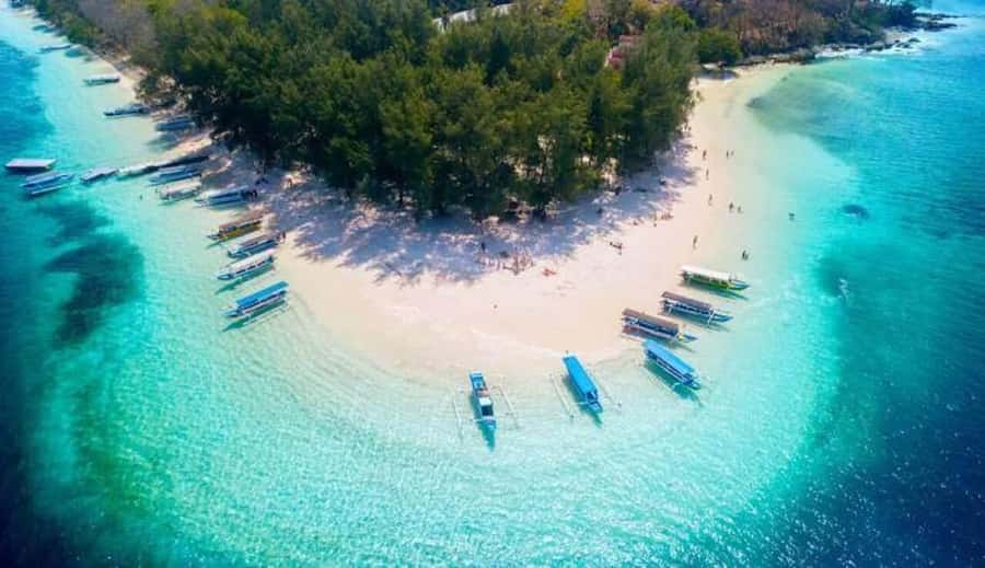From Lombok: Full-Day Gili Gede, Rengit, & Layar Island Tour - Snorkeling comfort tips: the gear you get and what you should bring