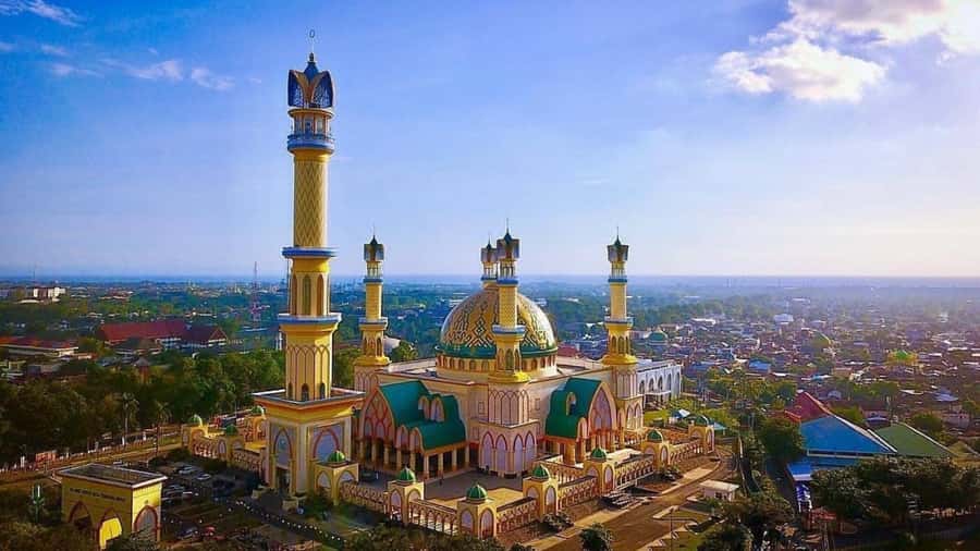 From Lombok: Mataram Heritage City Tour - Narmada Water Palace: miniature Rinjani, Segara Anak, and air awet muda