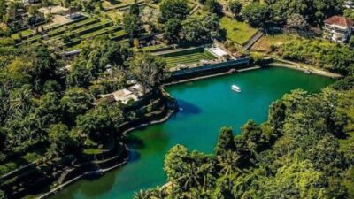From Lombok: Mataram Heritage City Tour - Mayura Park and Bale Kambang: a royal palace that floats