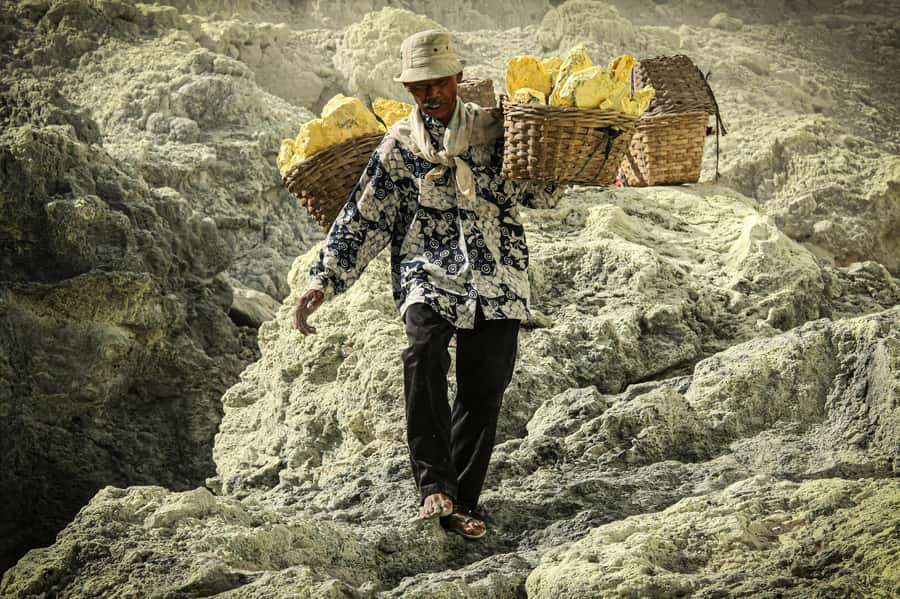 From Malang: Tumpak Sewu, Bromo, and Ijen Blue Fire Tour - Mount Ijen Blue Fire: The Midnight Trek That Actually Teaches You Something