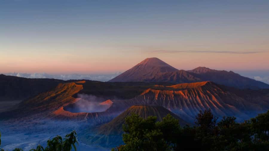From Malang: Tumpak Sewu & Bromo Tour - Mount Bromo Sunrise by Sharing Jeep: Temple Silhouette and Semeru in View