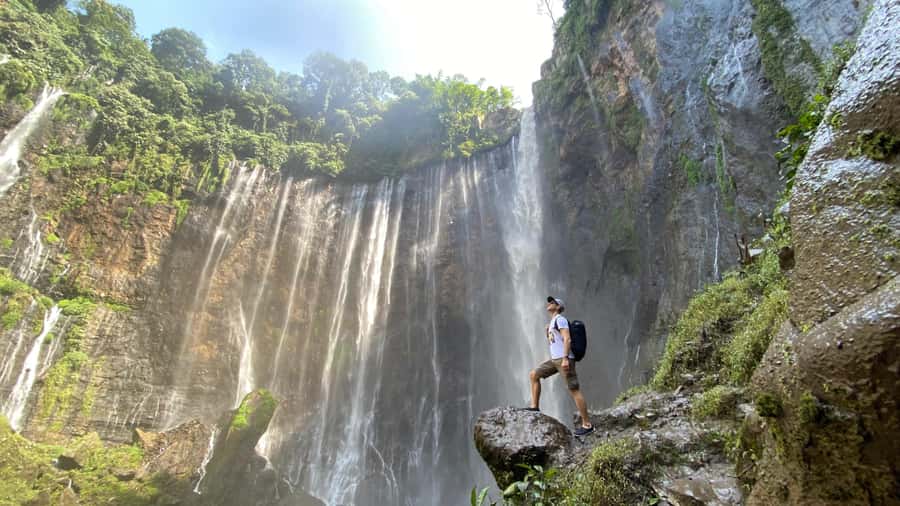 From Malang: Tumpak Sewu Waterfall Day Trip (Sharing) - Goa Tetes cave: the hike gets more interesting than just the main waterfall