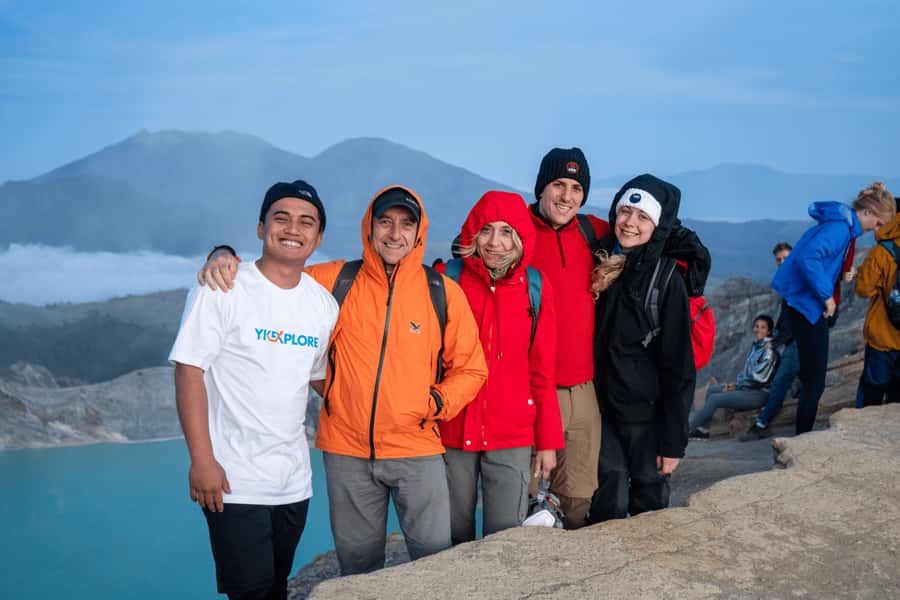 From Probolinggo: 2-Day Mount Bromo and Ijen Volcano Tour - Ijen Volcano: turquoise lake, blue flames, and real sulfur air