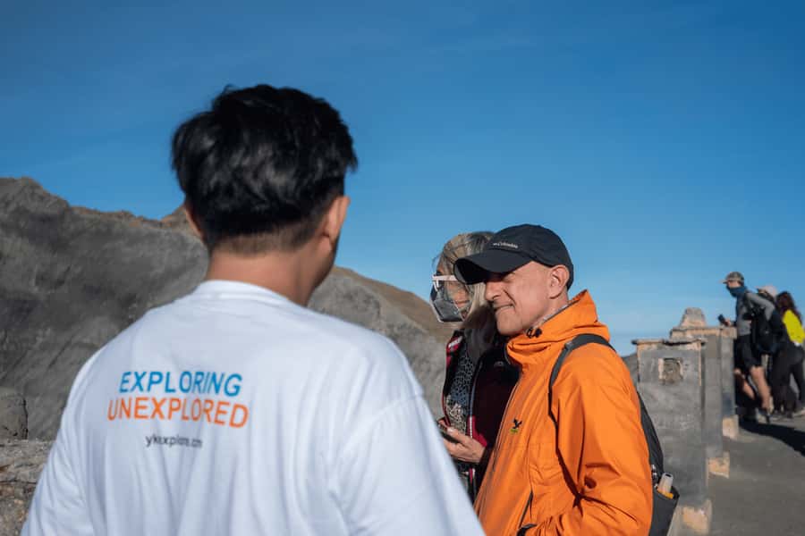 From Probolinggo : Mount Bromo Sunrise Guided Tour - Sea of sand and Widodaren: the dramatic mid-morning photos