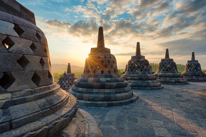 From Semarang port: Borobudur Temple excursion - Cruise Ship Traveler - Semarang port to Borobudur: what your day will feel like