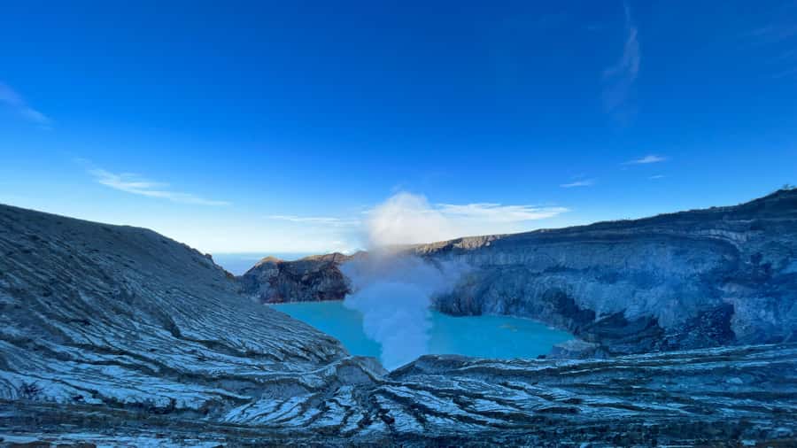From Surabaya : 2 Day 1 Night Mount Bromo and Ijen Tour - Breakfast, Then Transfer to Your One-Night Base