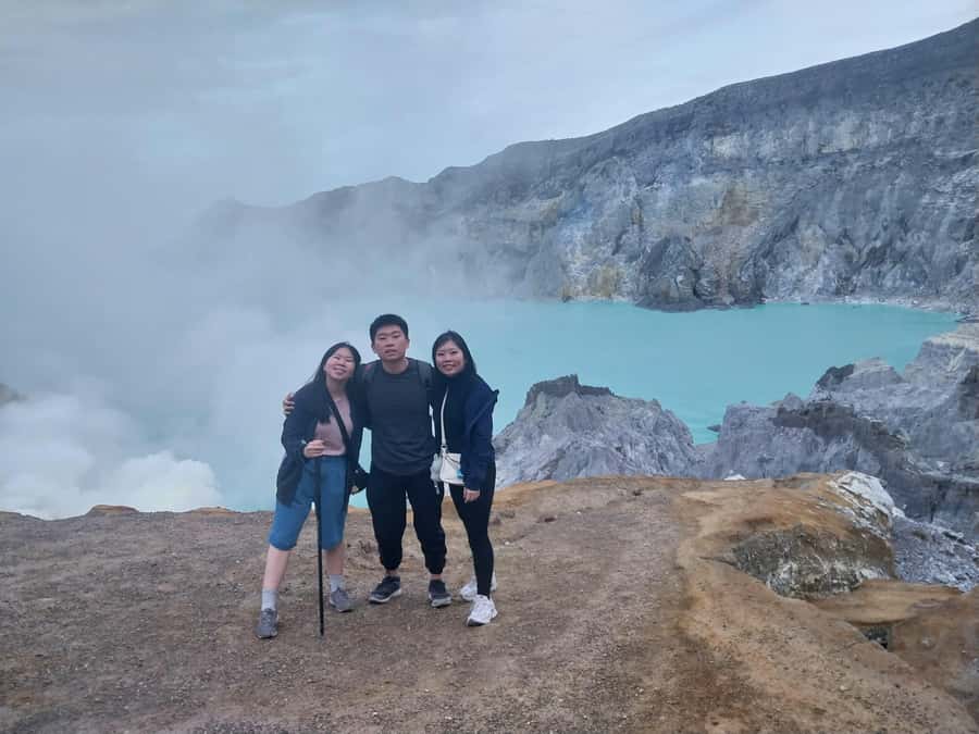 From Surabaya/Malang/Bali: Kawah Ijen Blue Fire Guided Tour - What’s included in the $37 price—and what you still need to budget