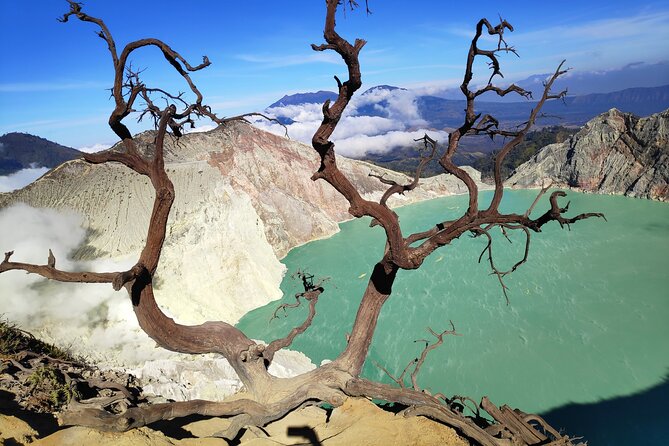 From Surabaya / Malang : Mt Bromo Sunrise - Ijen Blue Fire 3D2N - The Ijen Blue Flame night: gas mask, headlamp, and the best lighting (Day 3)