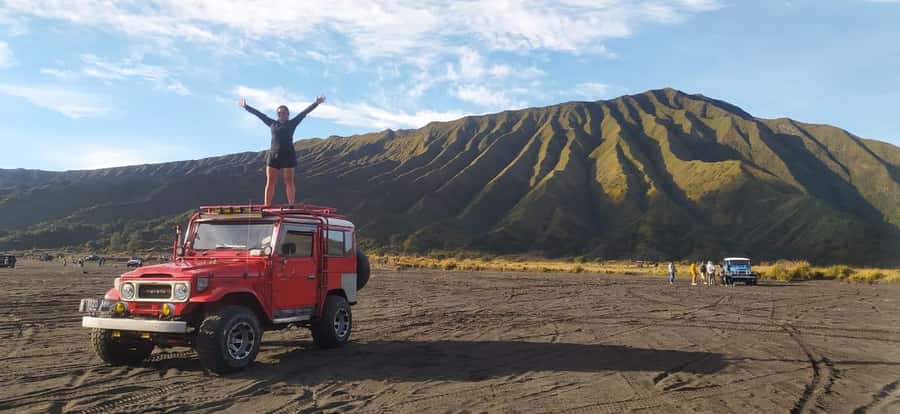 From Surabaya or Malang: 2-Day Tumpak Sewu Bromo - Entering The Tumpak Sewu Waterfall Curtain: What Makes It Special
