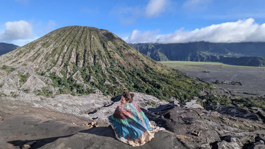 From Surabaya or Malang: Mount Bromo Tour No Sunrise 1 Day - Sea of Sand: where the tour becomes an adventure