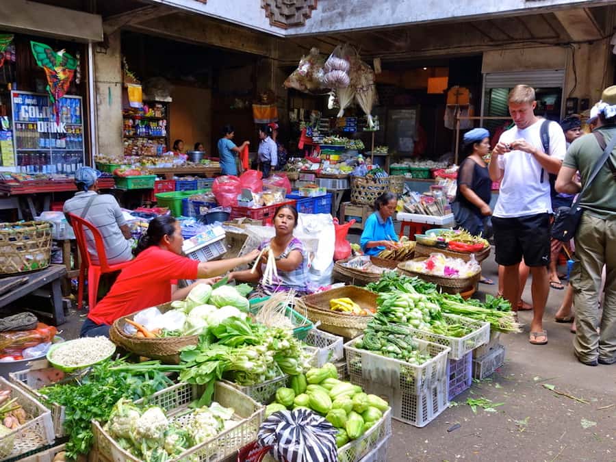 From Ubud: Authentic Cooking Class in a Local Village - The market stop: where you learn what you’ll actually cook