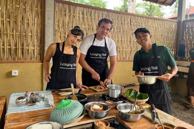 From Ubud: Authentic Cooking Class Visit Traditional Market - Who This Cooking Class Works Best For