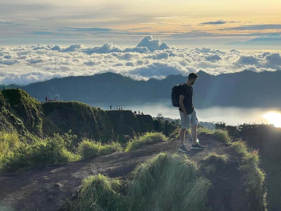 From Ubud: Mount Batur Hiking With Hotspring - Why Mount Batur sunrise feels different than a normal hike