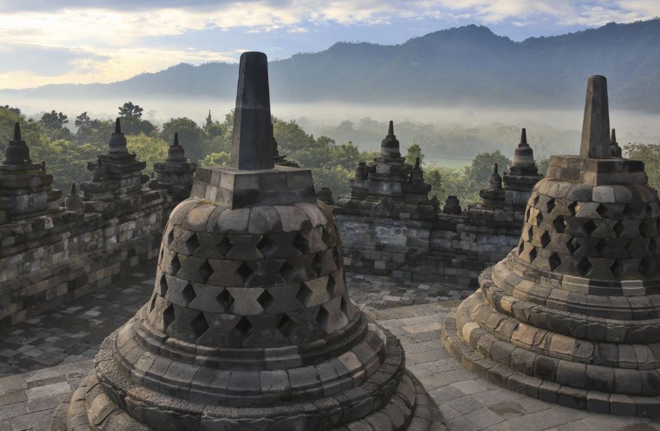 From Yogyakarta: Borobudur Sunrise on Setumbu Hill - Borobudur option: why early entry changes everything