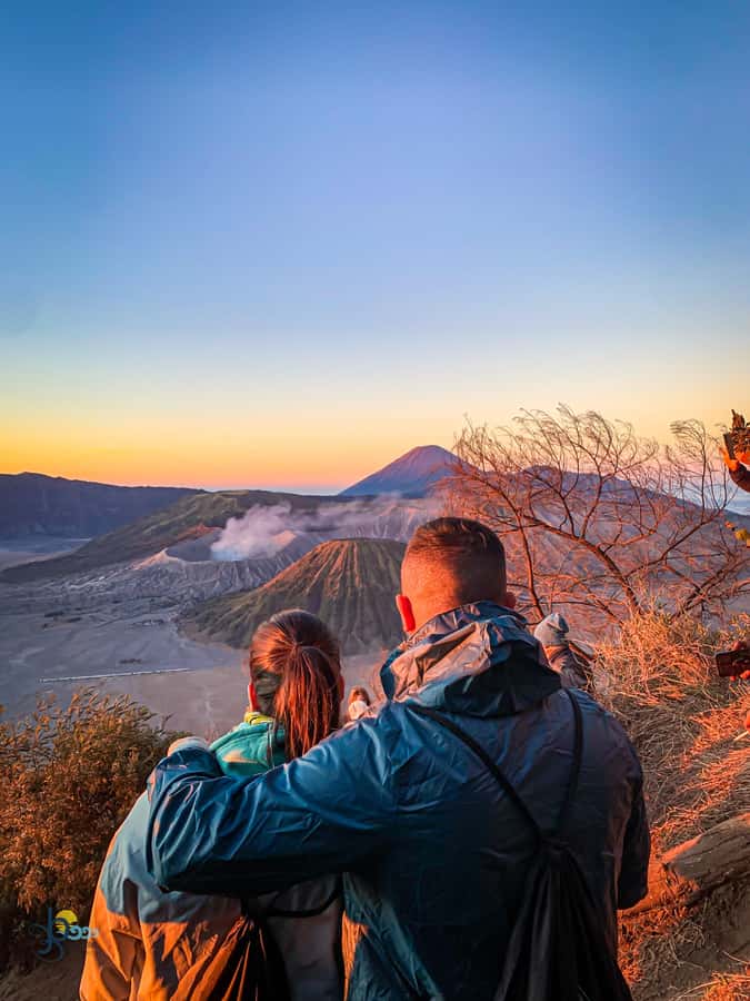 From Yogyakarta : Bromo-Ijen-Ketapang Port (3D2N) - Day 3: Ijen blue fire at midnight, sulfur lake at sunrise