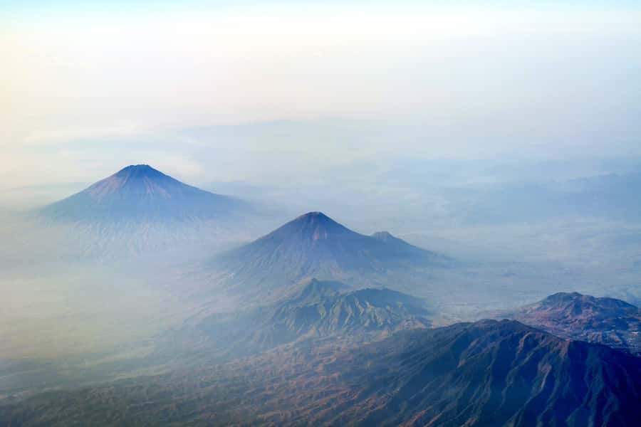 From Yogyakarta: Dieng Plateau Golden Sunrise Guided Trip - Arjuna Temple Complex: 7th-Century Hindu Architecture in a Volcanic Setting