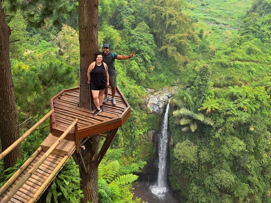 From Yogyakarta: Hidden Waterfall & Selogriyo Rice Terraces - What to pack (and how to handle sudden rain)