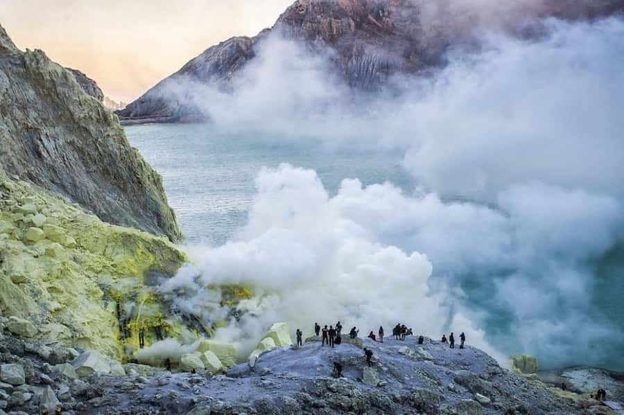 From Yogyakarta or Surabaya or Malang: Bromo Ijen Bali 3D2N - Bromo to Banyuwangi: 6 Hours of Drive and a Reset Before Ijen