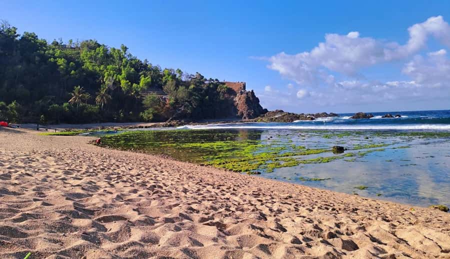 From Yogyakarta: Pengilon Hill and Hidden Beach - Why this southern Yogyakarta route feels different