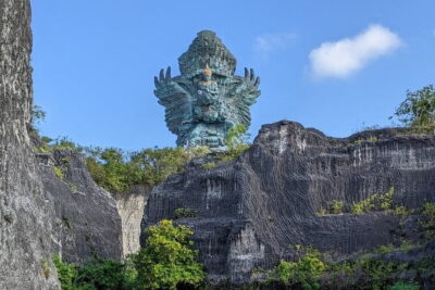 Full Day All Inclusive Tanah Lot and Uluwatu Sunset Tour - Padang-Padang Beach: A Short South-Bali Shore Hit