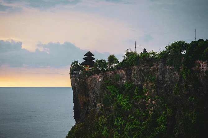 Full Day All Inclusive Uluwatu South Bali Private Tour - Lunch time in South Bali: recharge for temples and stairs